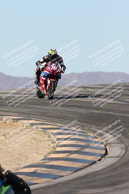 media/Dec-07-2025-CVMA (Sun) [[3e7d2de5dc]]/Race 6-The Shootout/